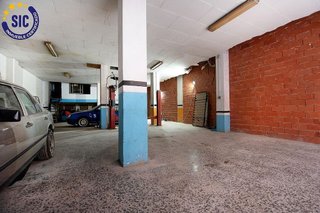 Local comercial en venta en Zona Avenida al Vedat en Torrent