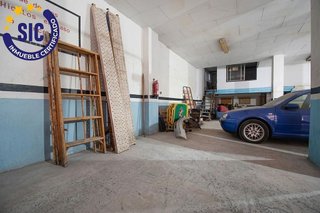 Local comercial en venta en Zona Avenida al Vedat en Torrent