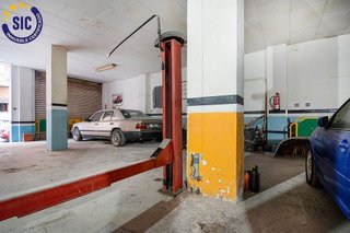Local comercial en venta en Zona Avenida al Vedat en Torrent