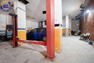 Local comercial en venta en Zona Avenida al Vedat en Torrent