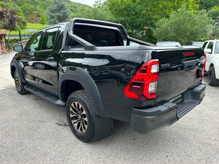 TOYOTA Hilux 2.8 D4D 204CV C.Dobl GR Sport AT