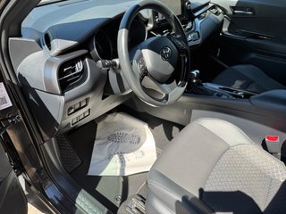 Por 337€ mes - TOYOTA C-HR 2.0 180H Advance