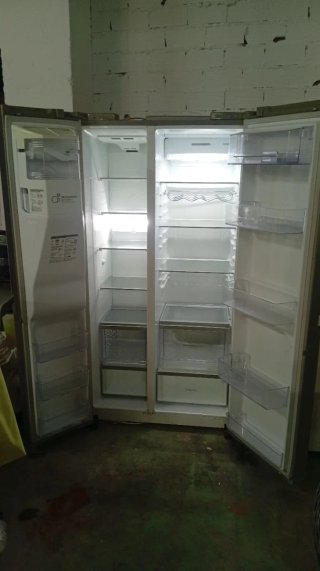 Nevera LG Side by Side Beige