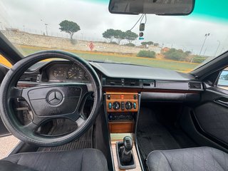 Mercedes-Benz E300 1994