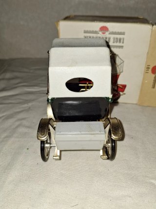 Coche Mercedes 1901 Colección