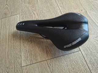 Sella bici gel comoda morbida nuova