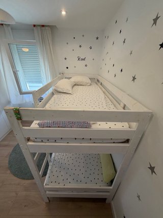 Litera de madera blanca Ikea