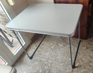 Mesa de camping plegable