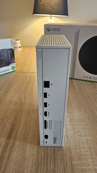 Xbox Series S 512GB + Accessori