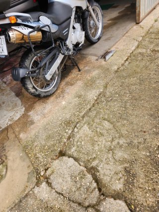 Moto BMW Adventure Plata/Negra