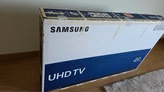 Samsung Smart TV 49” 4K UHD