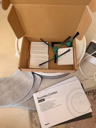 Roomba Combo Essential Aspirador y Fregasuelos