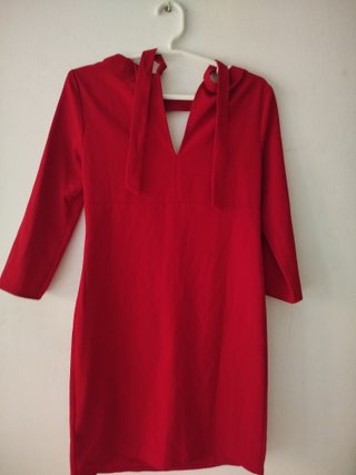 Vestido Naf Naf con etiqueta