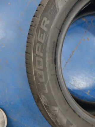 Neumáticos Cooper Zeon 4XS Sport 225/55 R18 98V