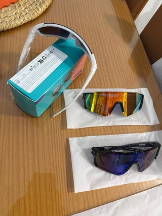 Gafas de sol deportivas / niño y cara pequeña