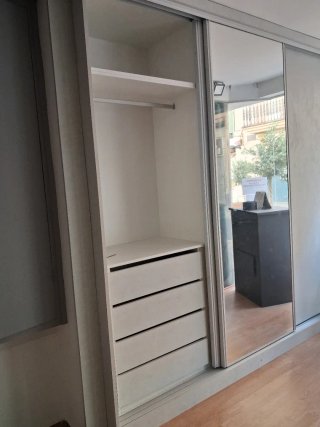 Armario empotrado cristal y madera