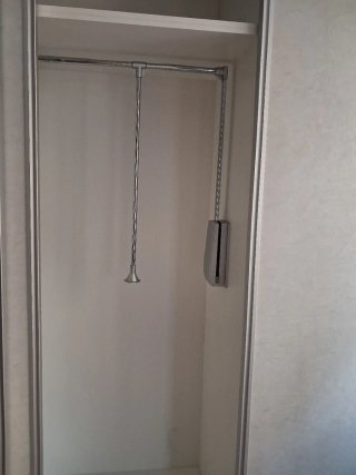 Armario empotrado cristal y madera