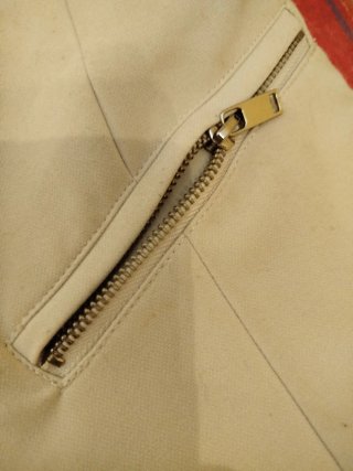Chaqueta americana beige y negra