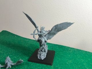 Alto Elfo en Águila Gigante Warhammer