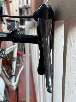 Bicicleta Gravel BH full carbono