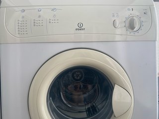 Secadora Indesit G74V