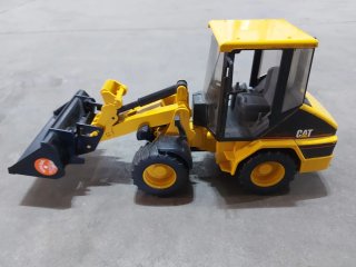 Excavadora CAT Amarilla