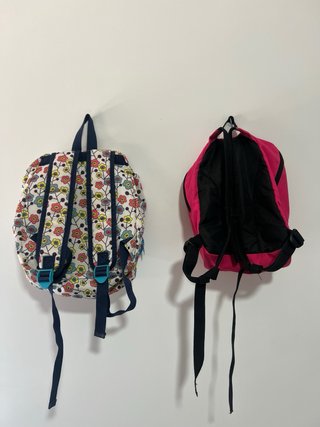 Pack 2 mochilas: multicolor y rosa