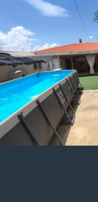Piscina Intex con Escalera y Depuradora