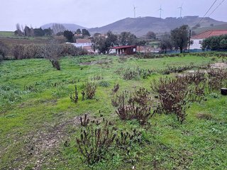 Terreno à venda em Torres Vedras