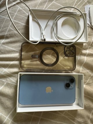 iPhone 14 Plus en excelentes condiciones