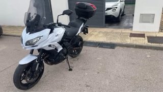 Kawasaki Versys 650 Blanca