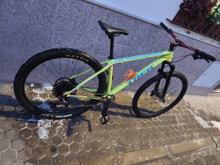 Bicicleta Trek 29 Carbono