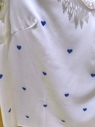 Blusa SHEIN Corazones Azules Talla S