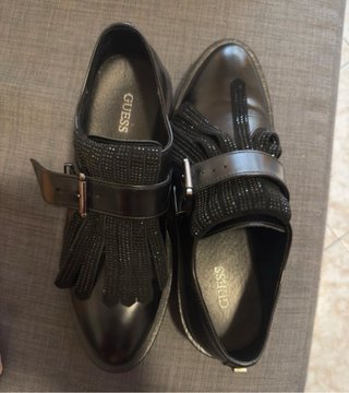 Scarpe Guess Nere con Strass e Frange