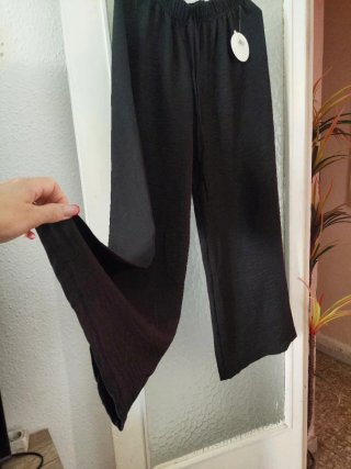 Pantalón ancho negro
