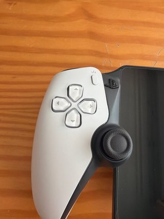PlayStation Portal Come Nuova + Custodia + 2 Protezioni