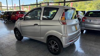 MICROCAR MGO YANMAR - COCHES SIN CARNET