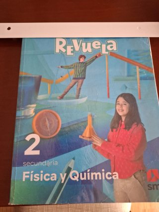 Xeografía e historia. 2 Secundaria. Revoa