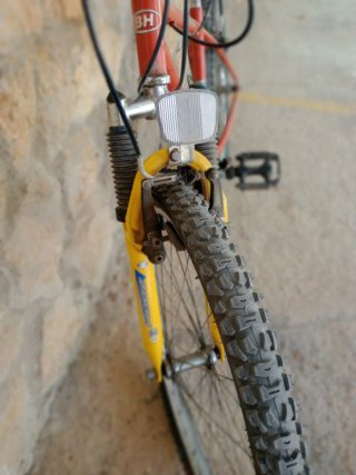 Bicicleta Cadete Roja