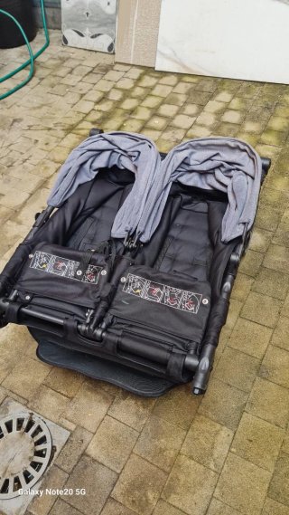 Silla de paseo gemelar ligera Easy Twin