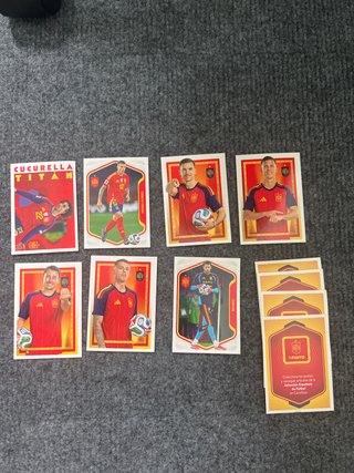 Cromos España: Cucurella, Pedro Porro, Remiro