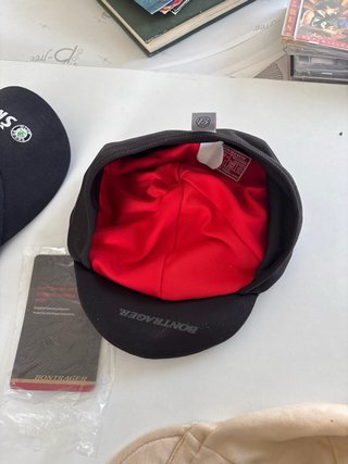 Lote Gorras Sportful, Bontrager, Saxo Bank