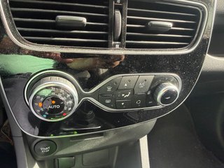 Por 167€ mes - Clio Zen dCi 90CV EDC - Reestreno¡¡