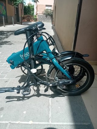 Bicicleta eléctrica Freeel plegable