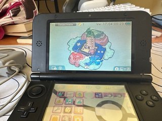 Nintendo 3DS XL Nero + Caricatore e SD da 32