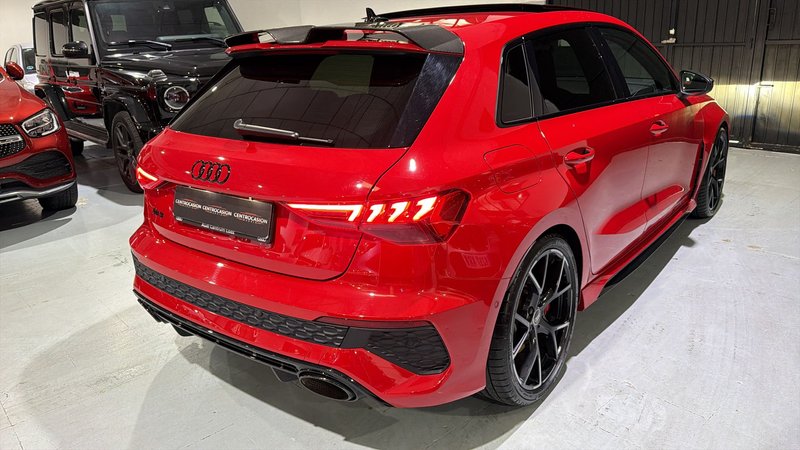 Audi RS3 Sportback TFSI quattro 2022, foto 6
