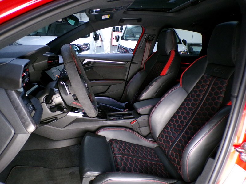 Audi RS3 Sportback TFSI quattro 2022, foto 33
