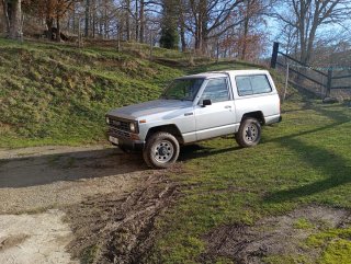 Nissan patrol  Nissan patrol A4-28  1985