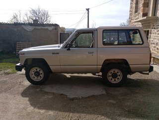 Nissan patrol  Nissan patrol A4-28  1985