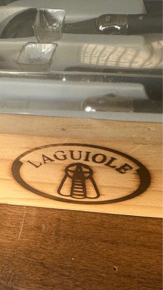 Cubertería Laguiole 24 piezas
